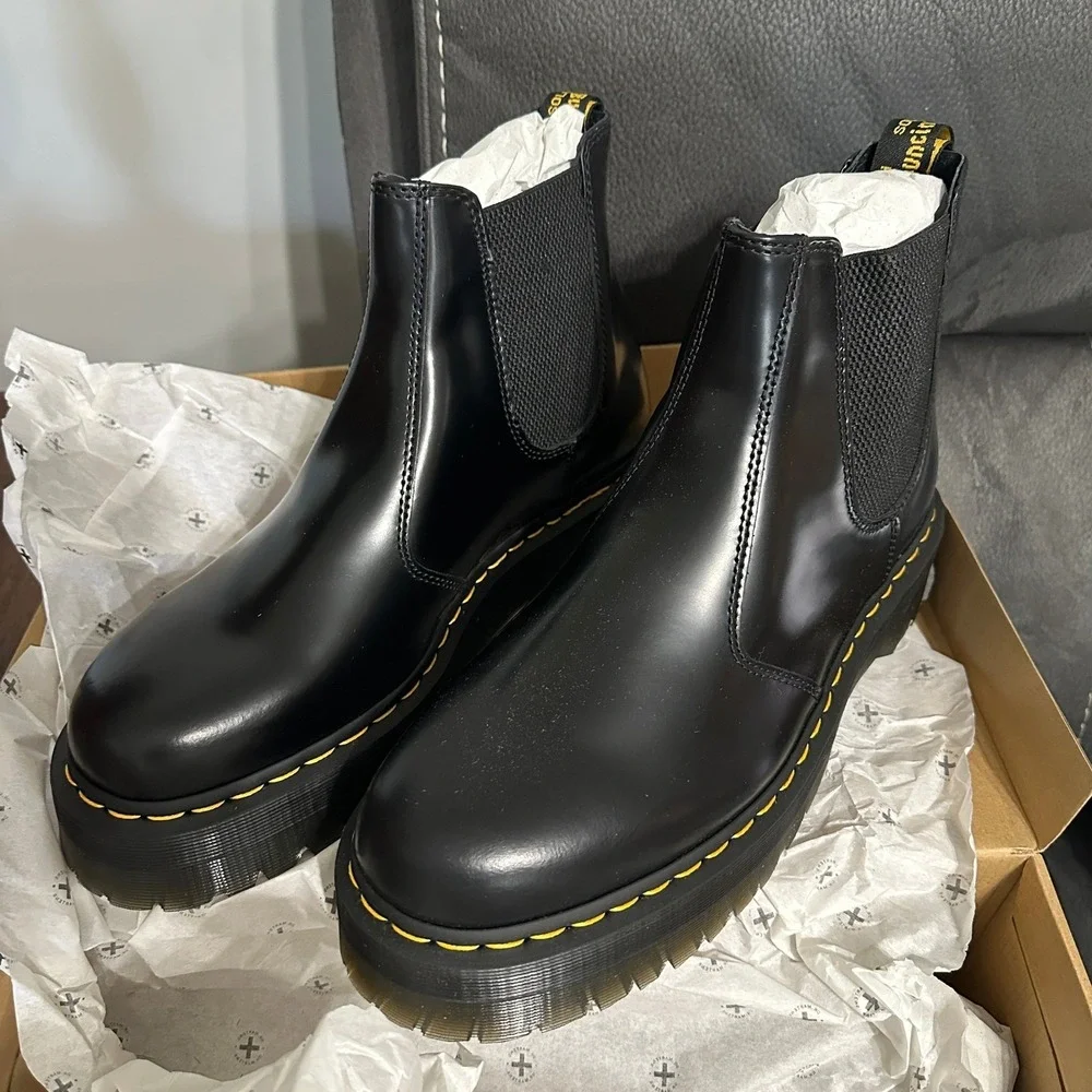 Dr. Martens Boots Chelsea 2976 Quad Mens Size 13 Smooth Black Leather